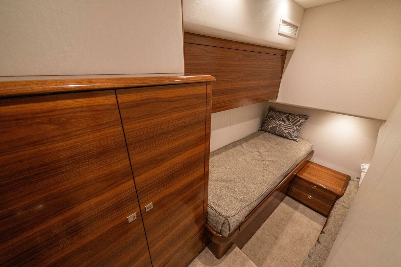 2025 Viking 58 Convertible - Image 28