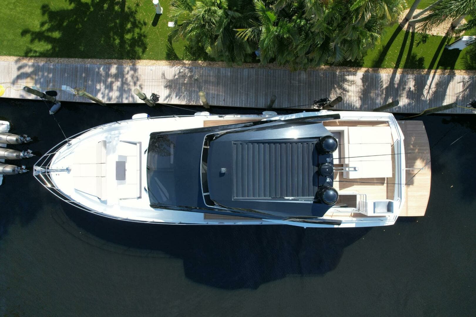 2024 Astondoa 66 Flybridge - Image 10