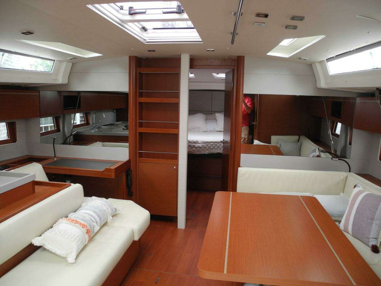 2020 Beneteau Oceanis - Image 22