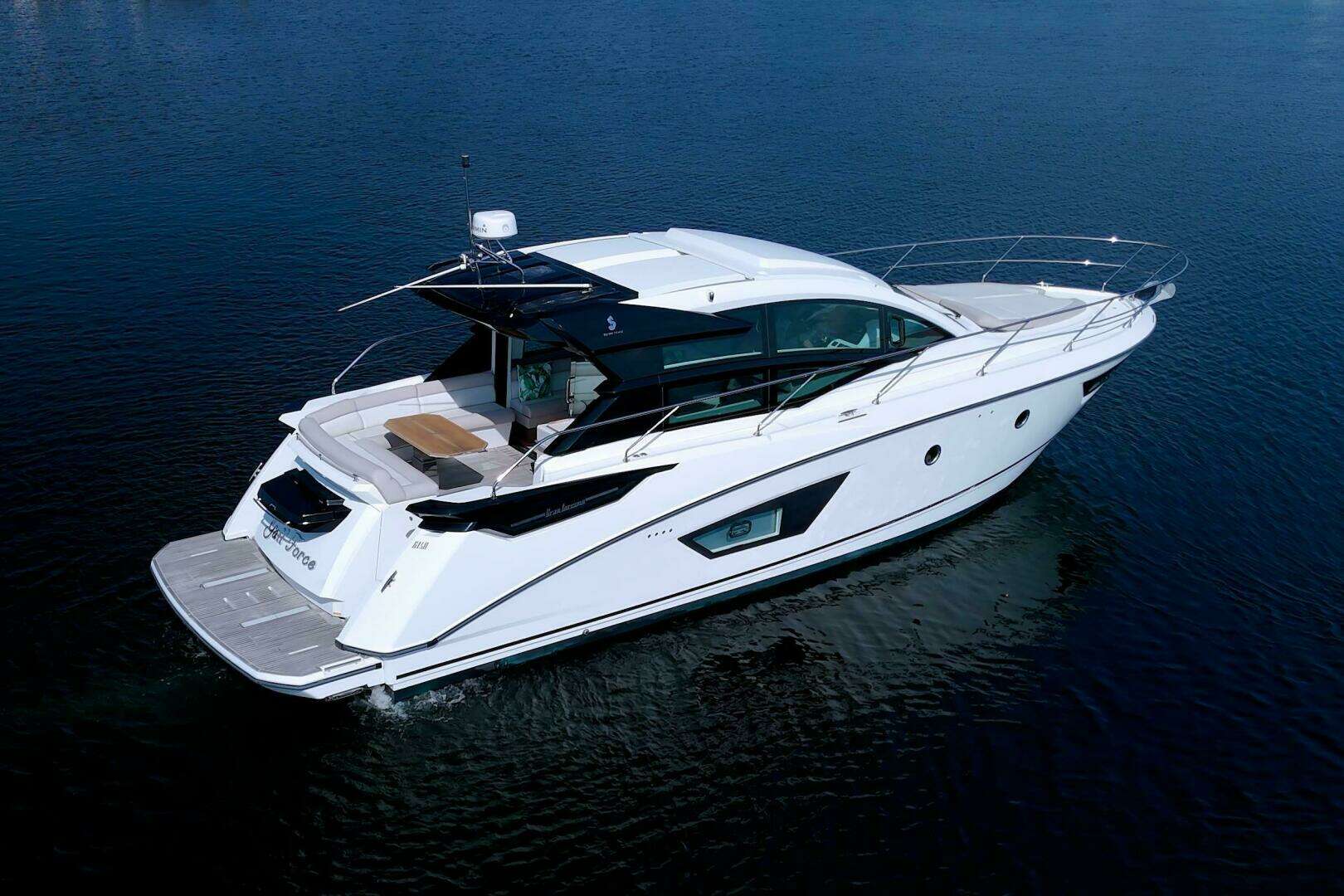 2019 Beneteau Gran Turismo 50 - Image 4
