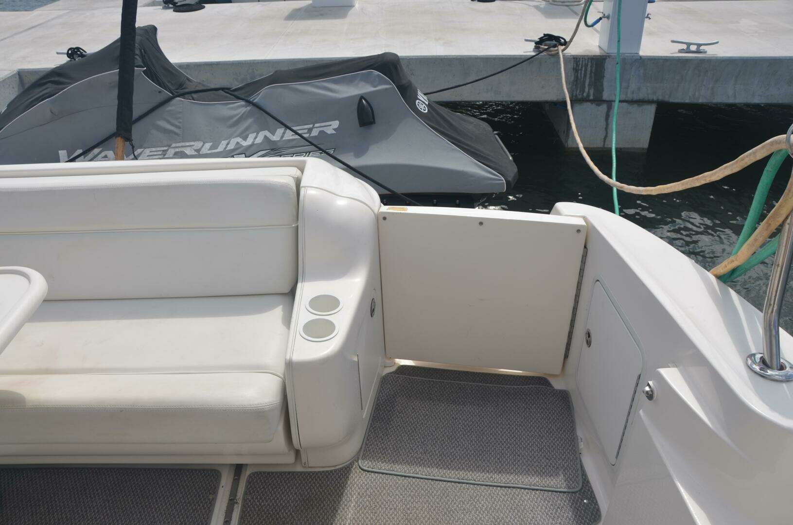 2001 Sea Ray 460 Sundancer - Image 27