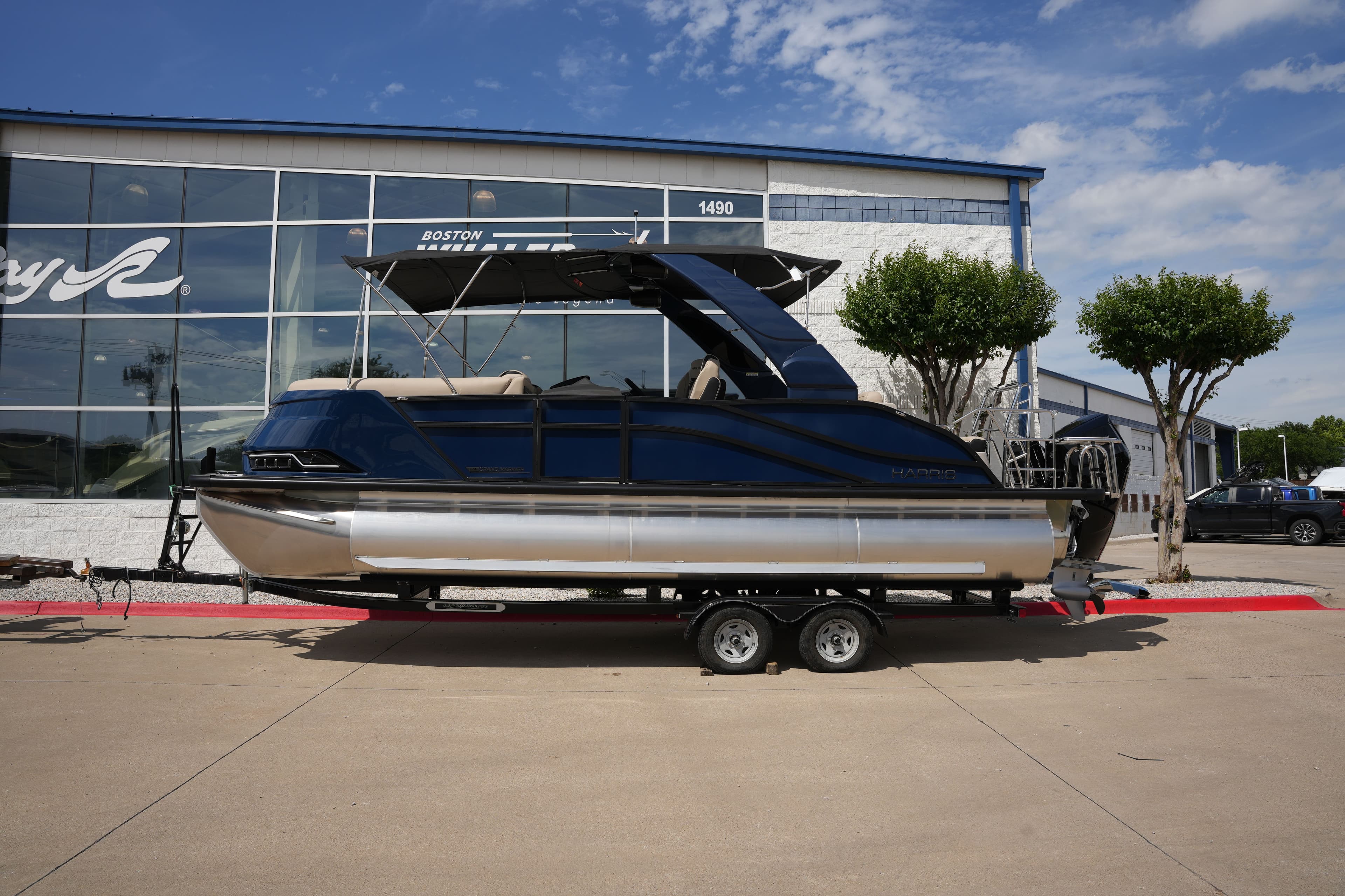 2026 Harris Grand Mariner 230