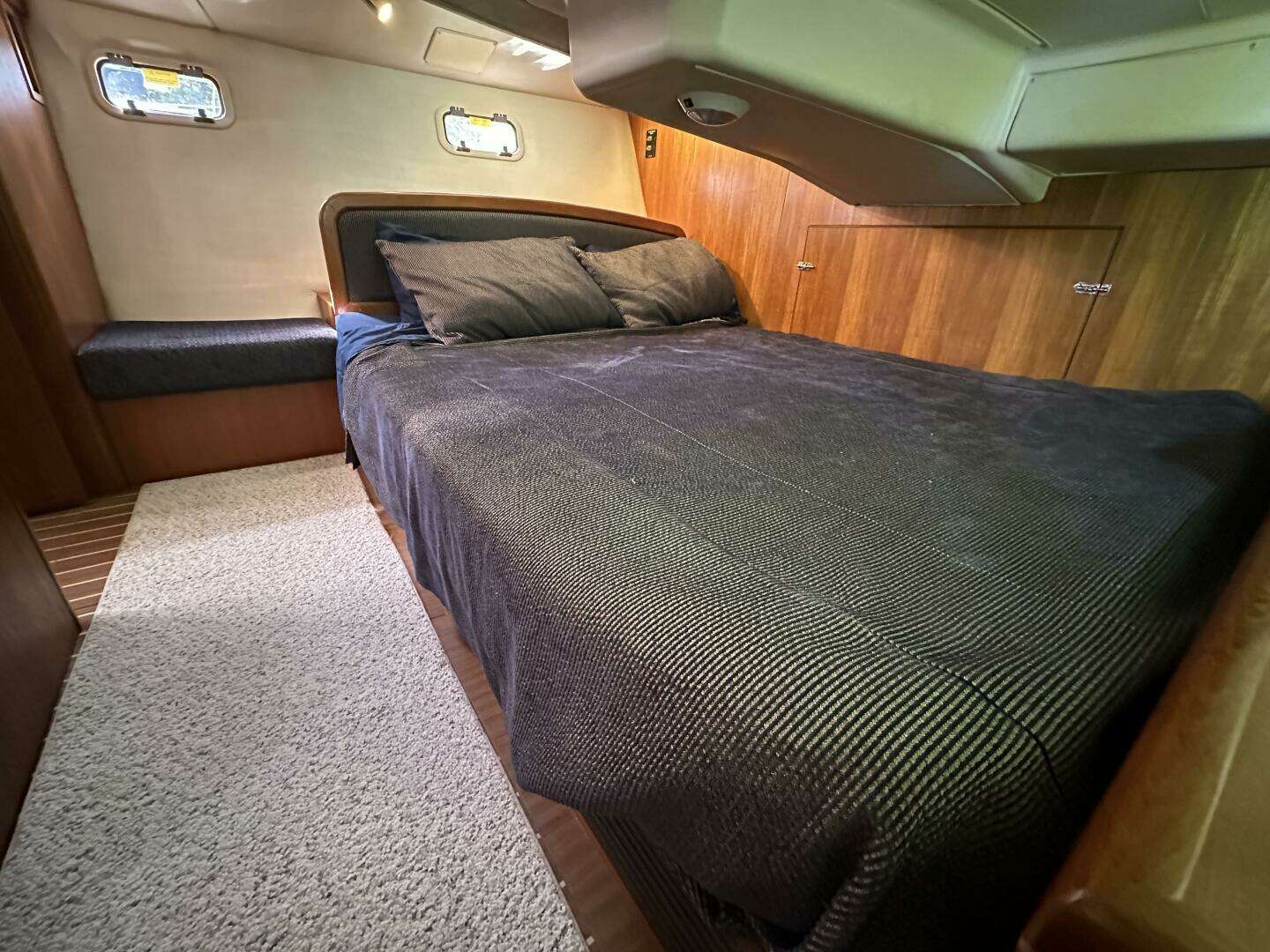 2006 Hunter 38 - Image 59