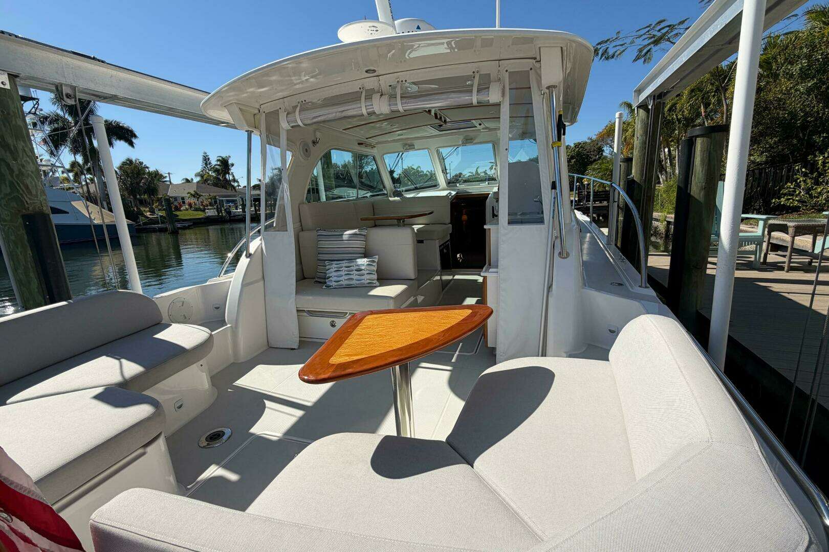 2023 Back Cove 34O - Image 25