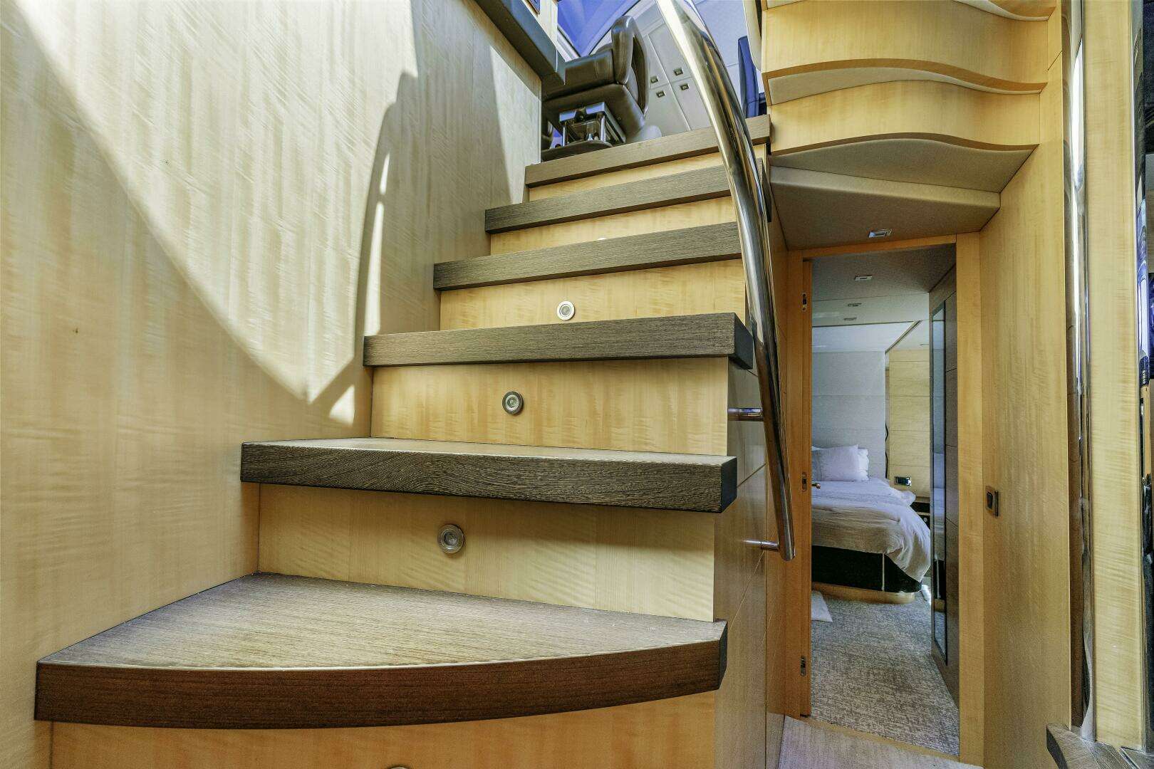 2014 Sunseeker Predator - Image 18