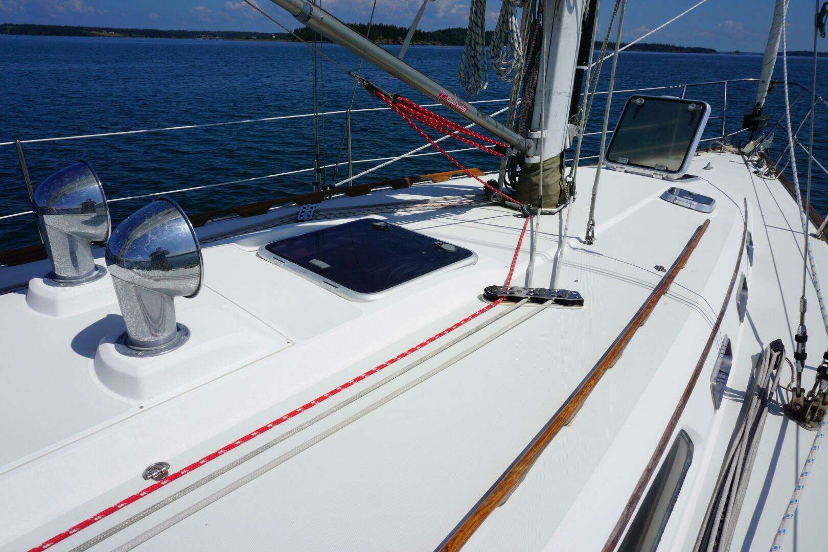 1998 Sabre 402 - Image 51
