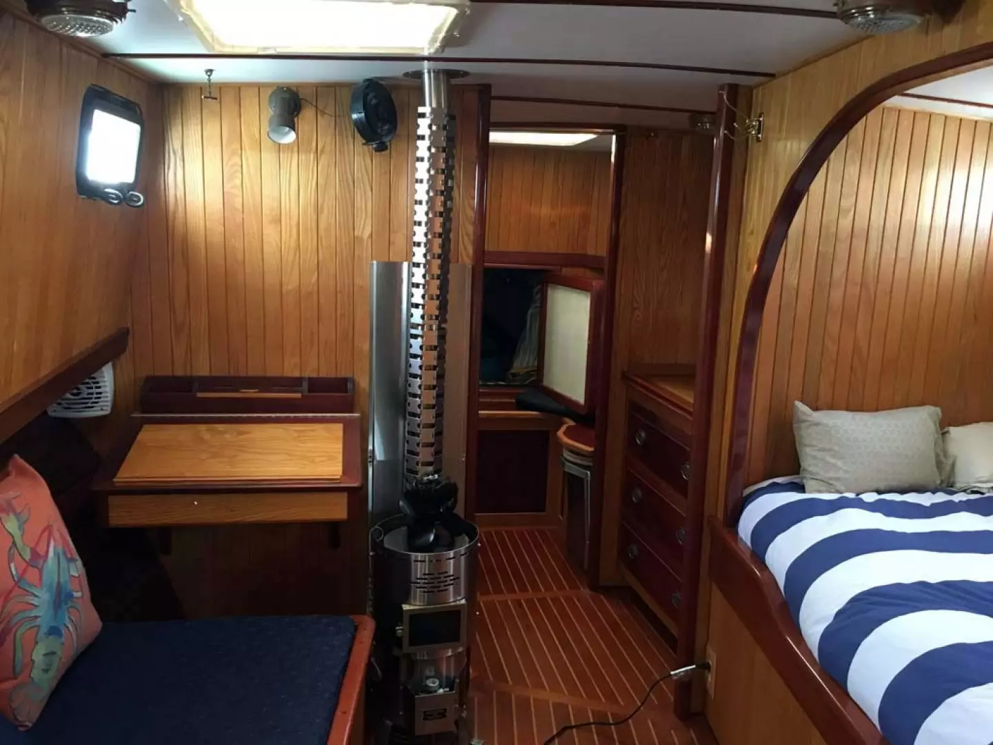 1966 Webbers Cove 1966/2004 Custom Trawler - Image 23