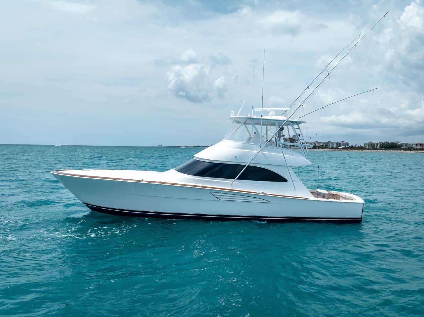 2026 Viking 54 Convertible - Image 3