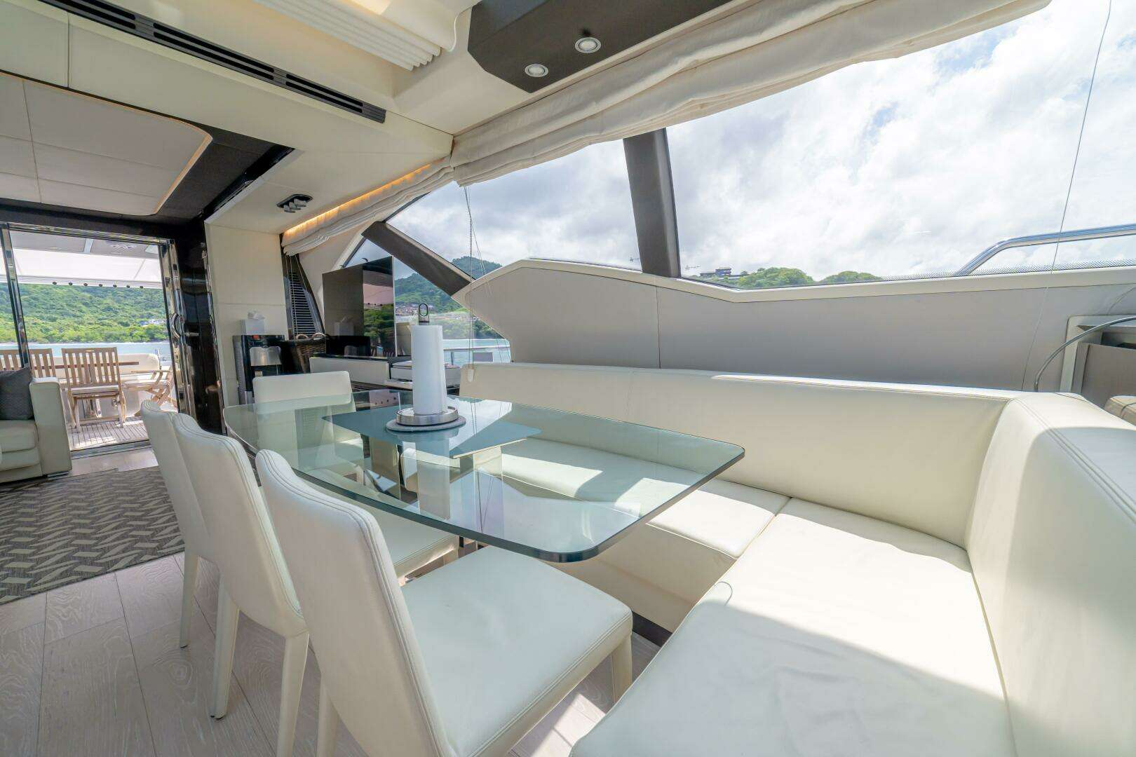 2017 Azimut 77S - Image 16
