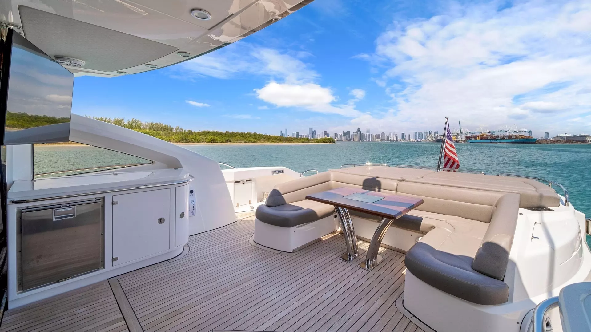 2013 Sunseeker 80 Predator - Image 13