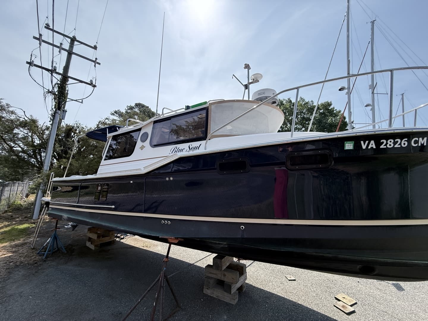 2021 Ranger Tugs R27 - Image 2