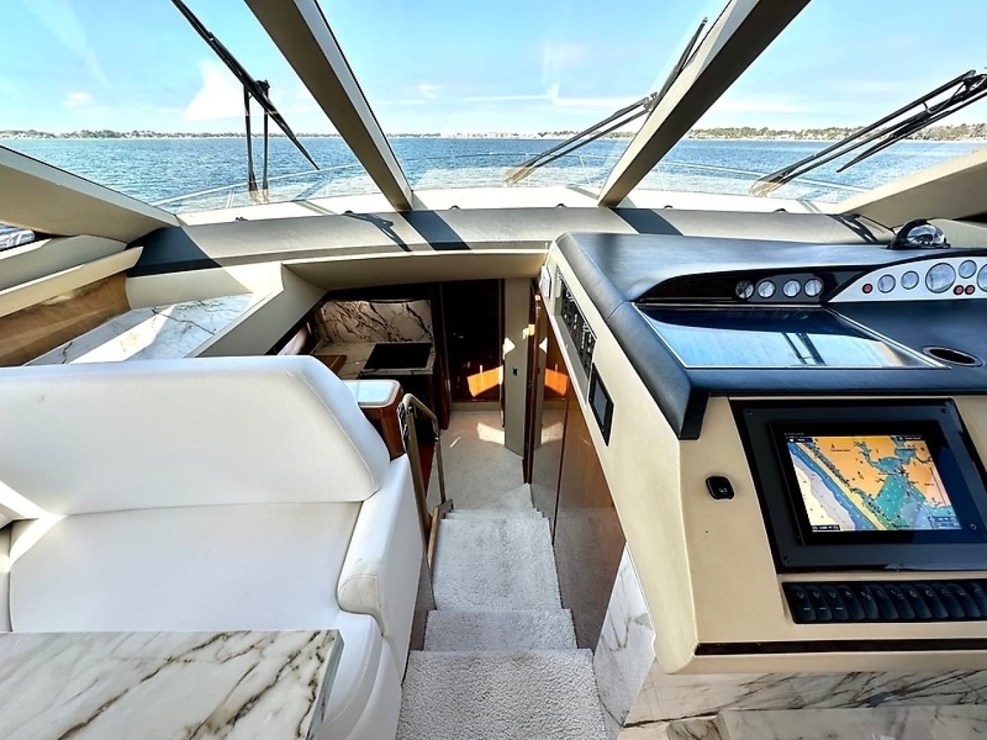 2009 Princess F54 flybridge - Image 26