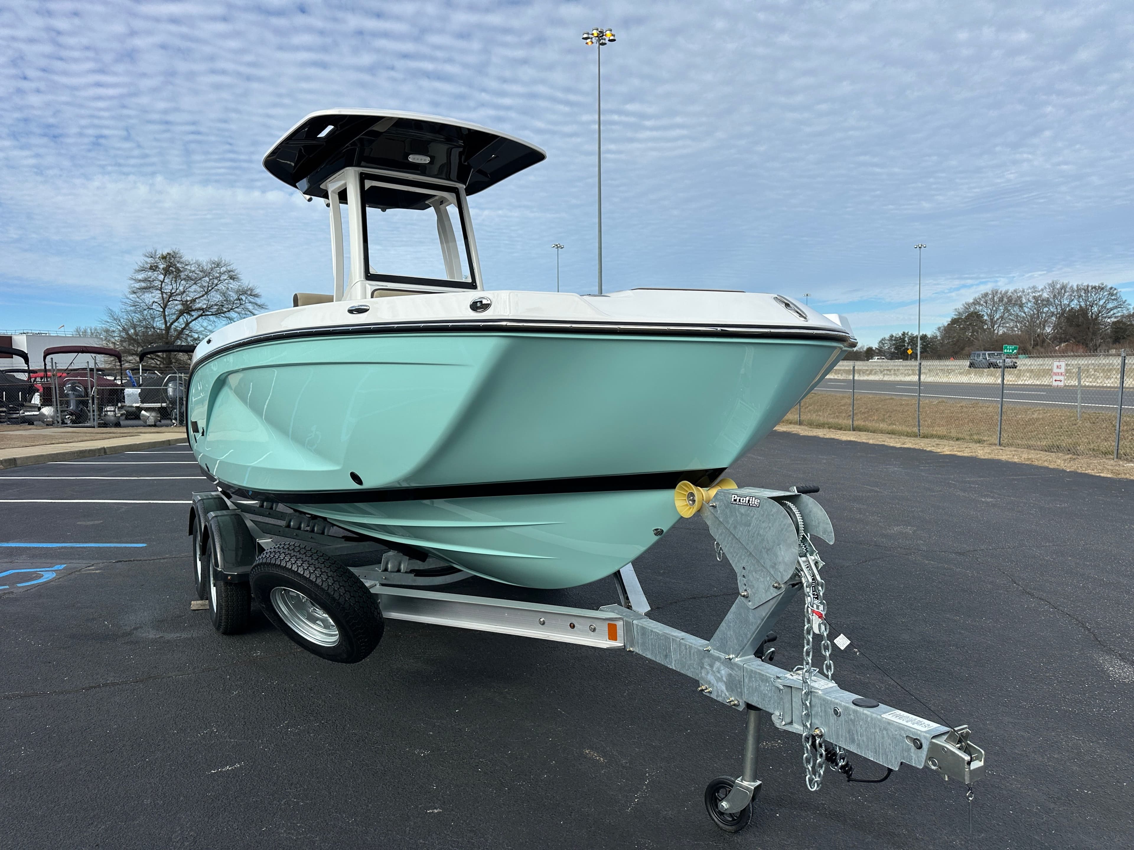 2026 Yamaha Boats 222FSH SP E - 2