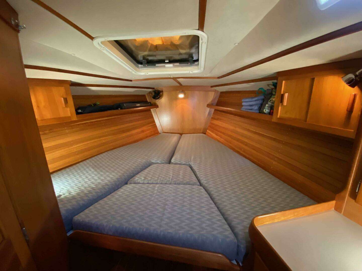2001 J Boats J 46 - Image 42