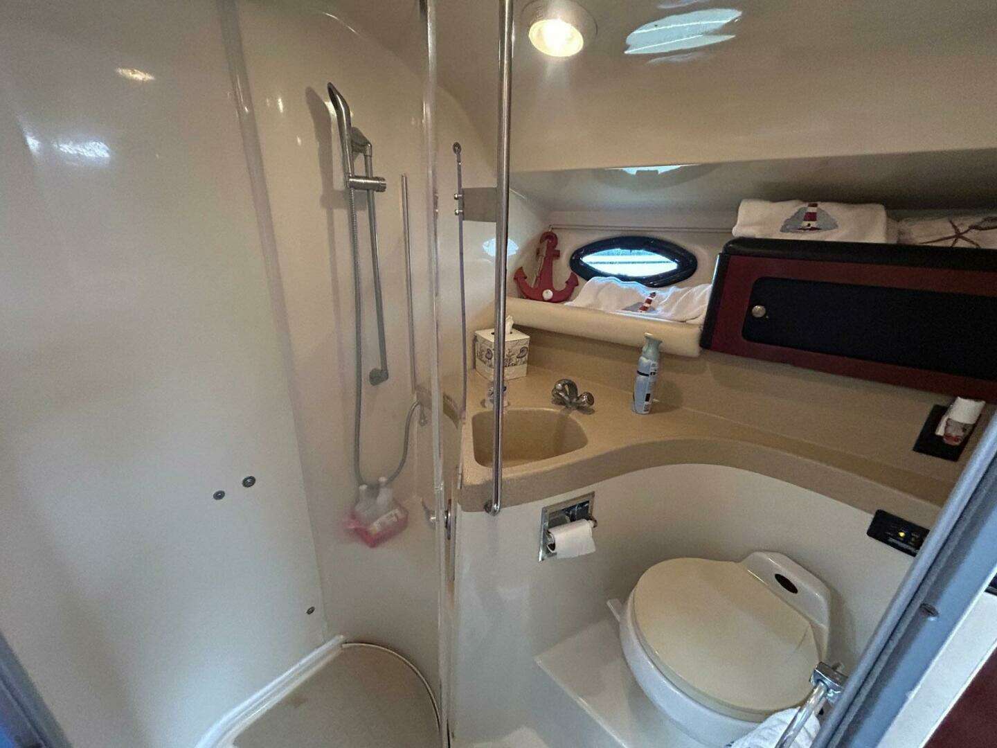 2001 Wellcraft 3700 Martinique - Image 28