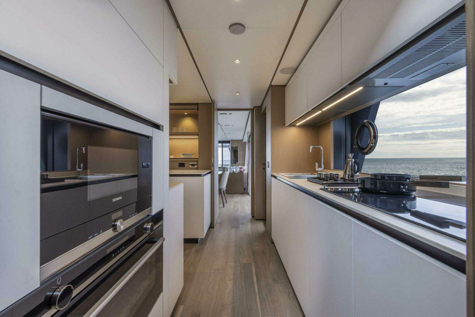 2021 Ferretti Yachts Ferretti 1000 - Image 16
