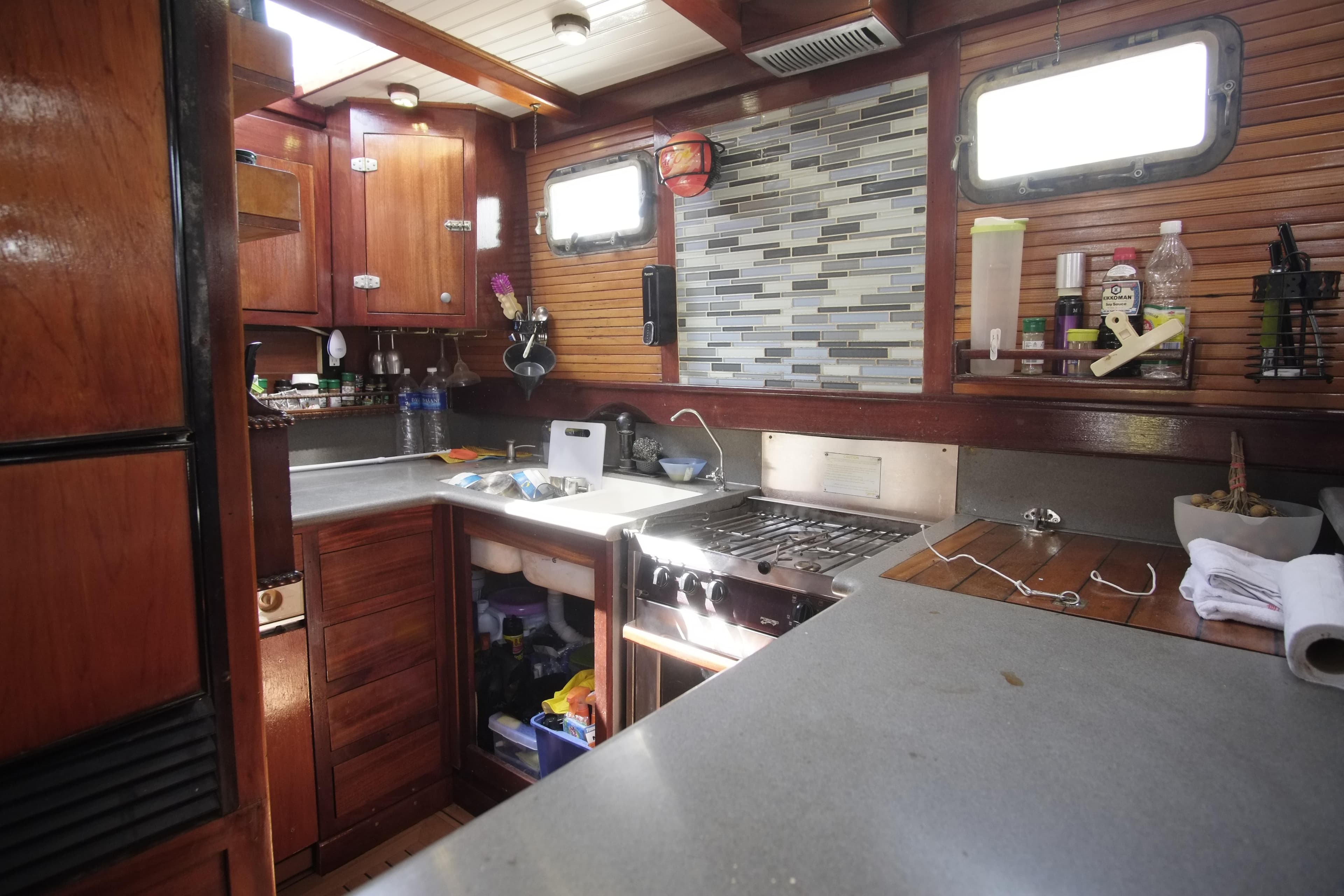 2006 Custom Bud Macintosh schooner - 65