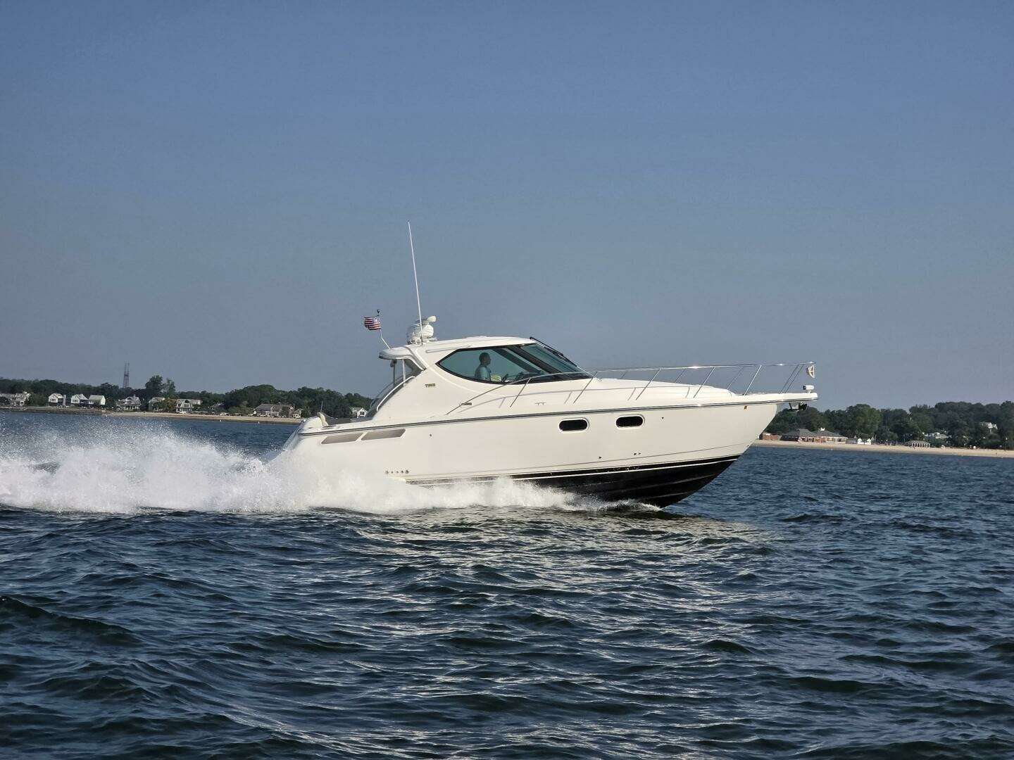 2007 Tiara Yachts 3900 Sovran - Image 2