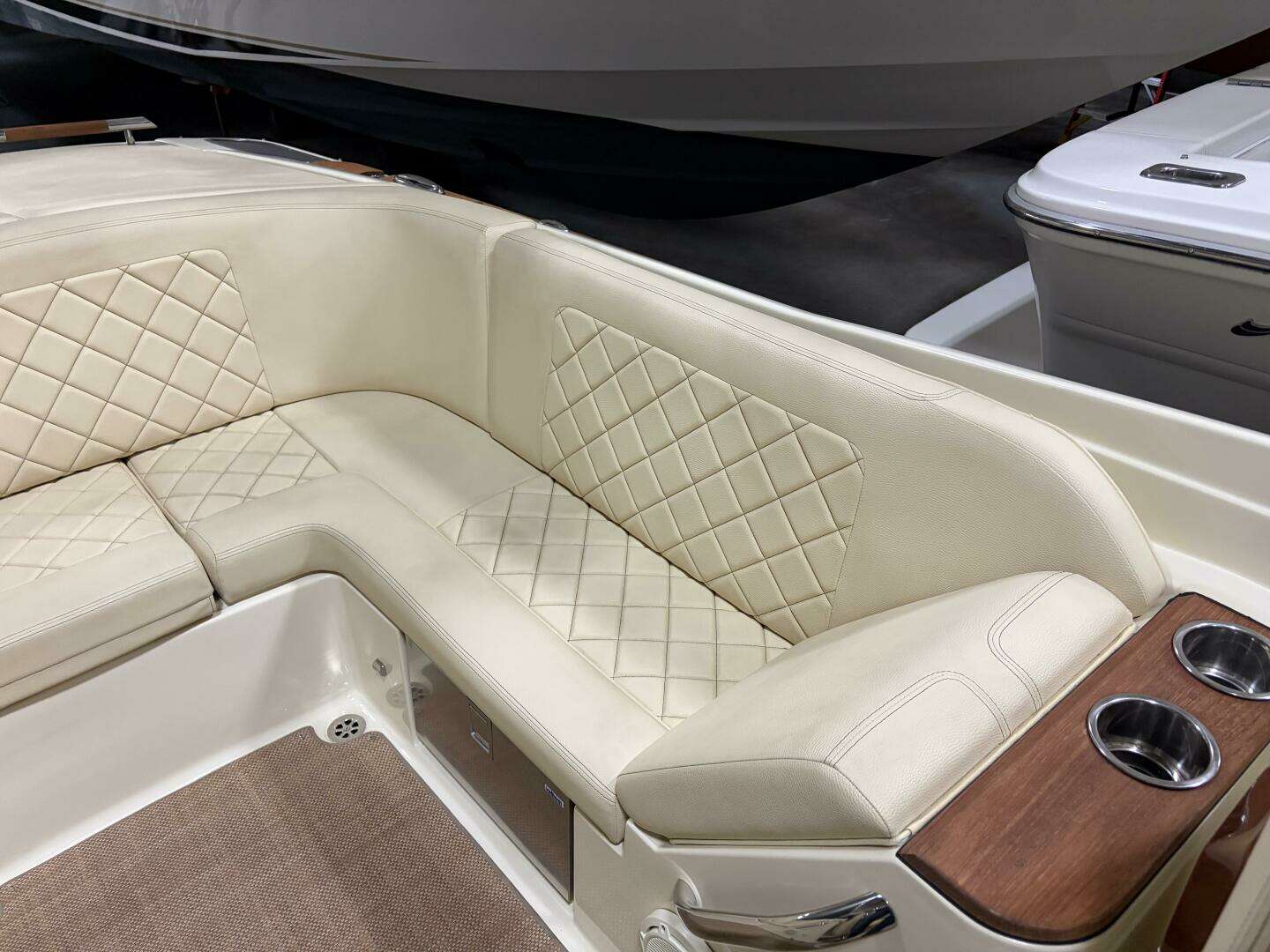 2020 Chris-Craft — - Image 30