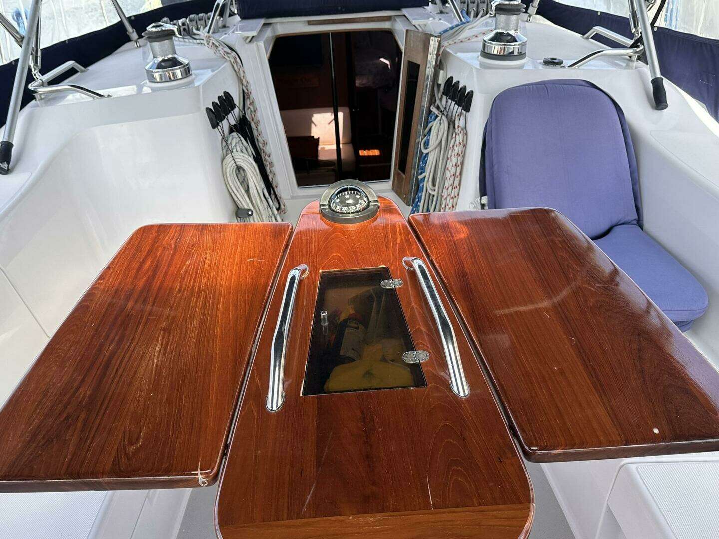 2013 Catalina 445 - Image 17
