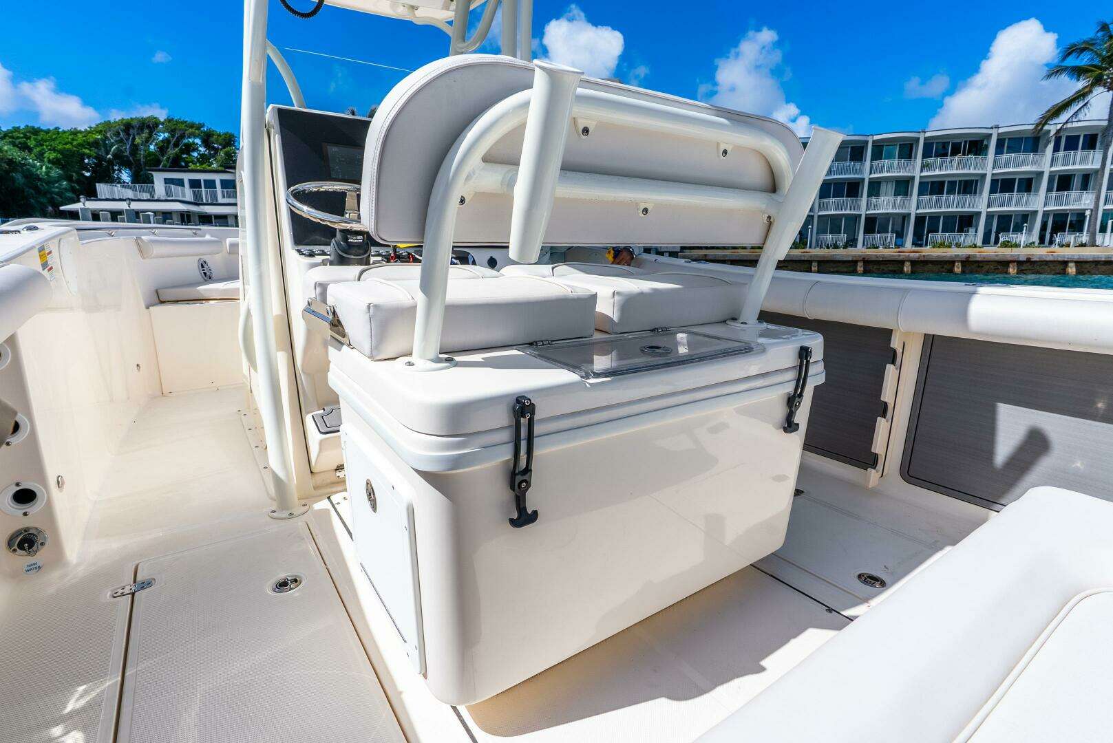 2025 Sea Born SX 239 - Image 13