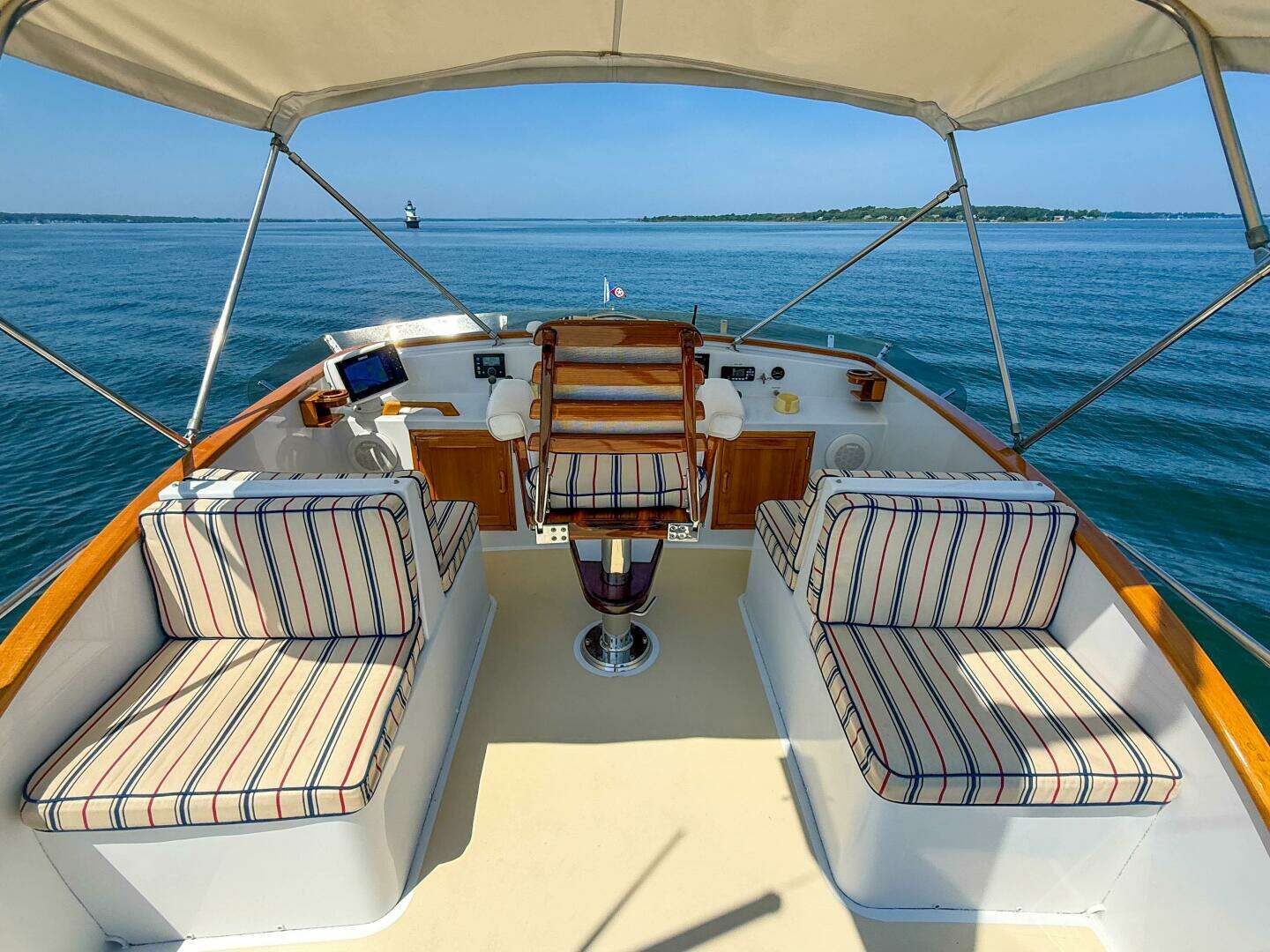 1984 Wilbur 38 - Image 14