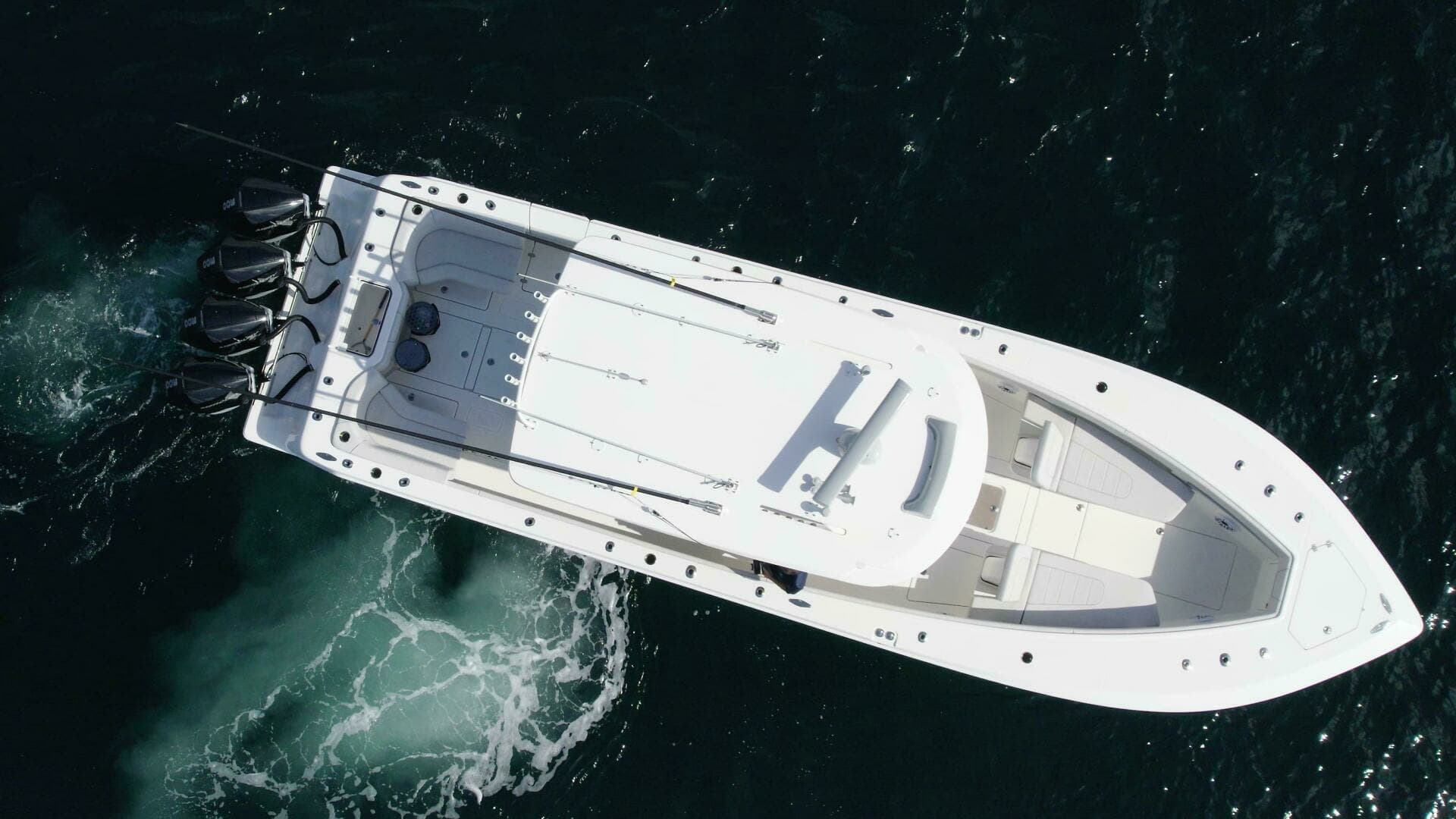 2022 SeaVee 390z Center Console - Image 32