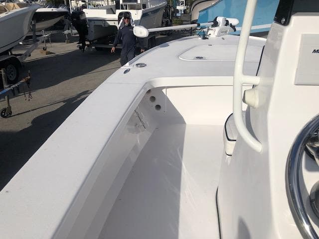 Piranha Alem F2000 boat, 2022 model, at a boatyard.