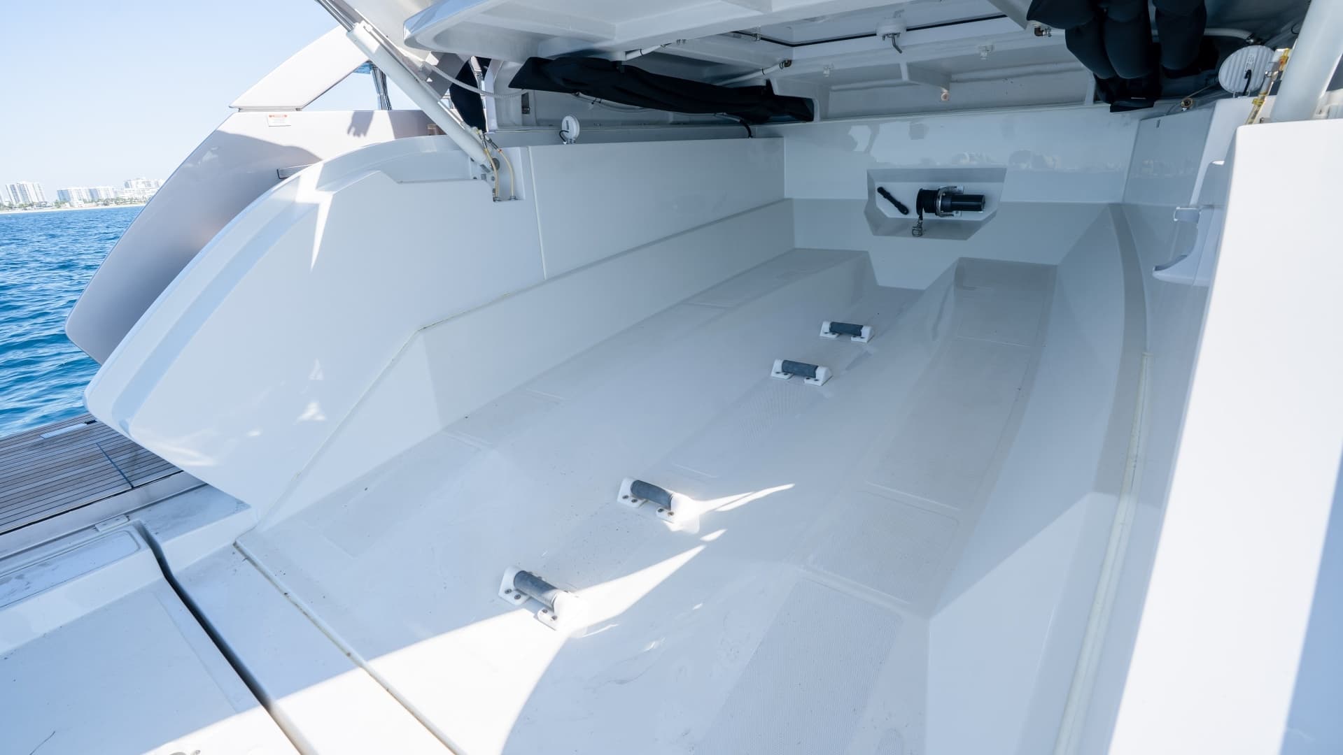 2024 Pershing 7X - Image 17