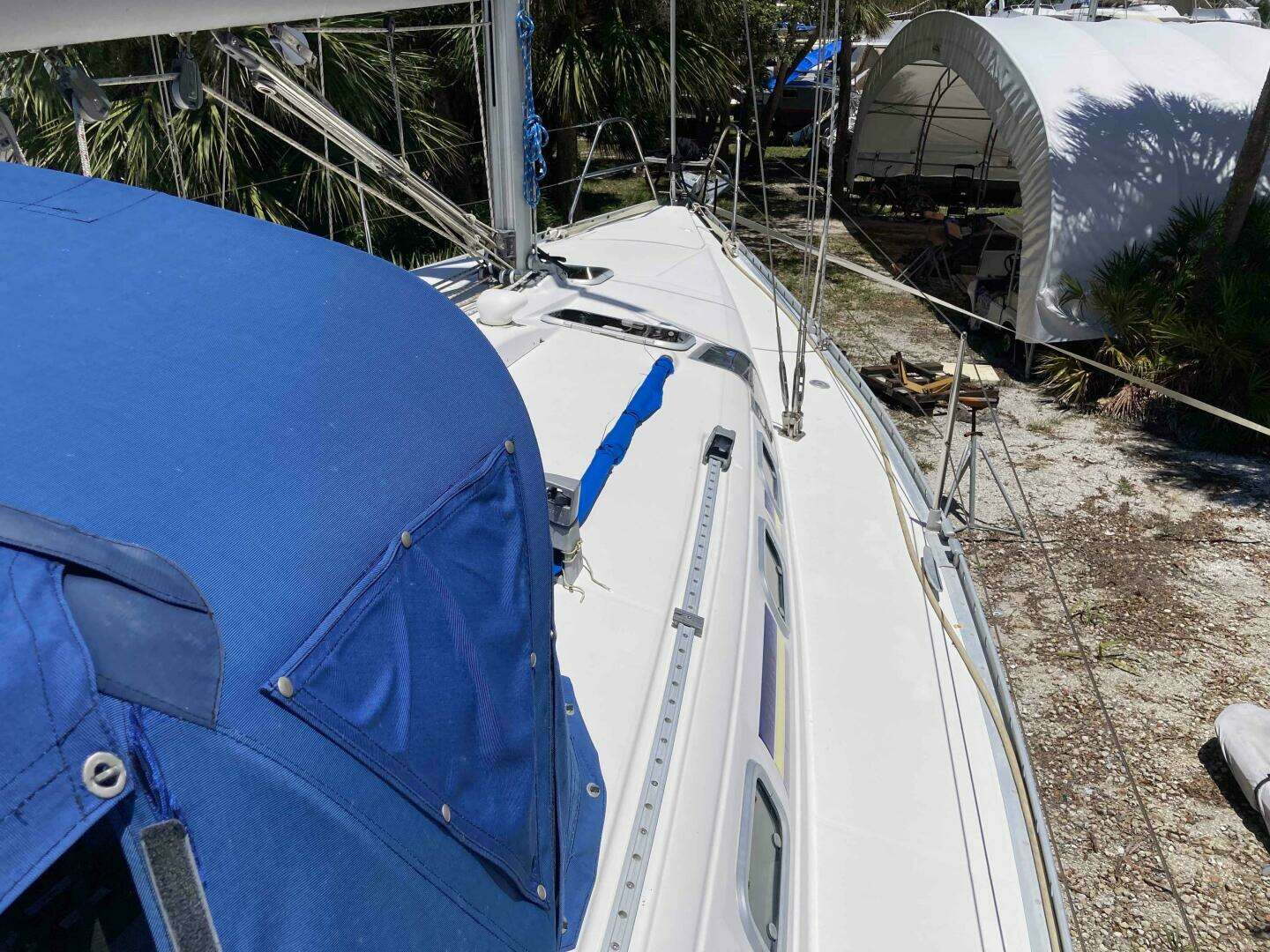 1993 Beneteau — - Image 8