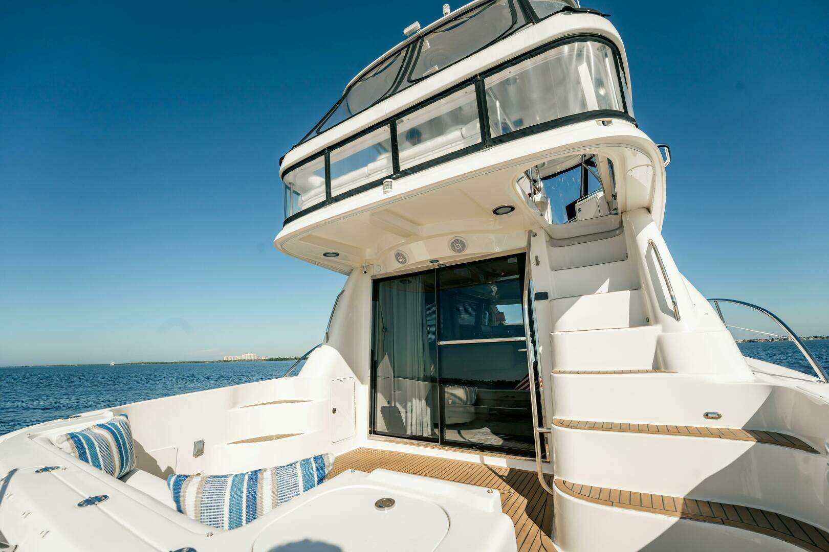 2007 Sea Ray 580 Sedan Bridge - Image 12