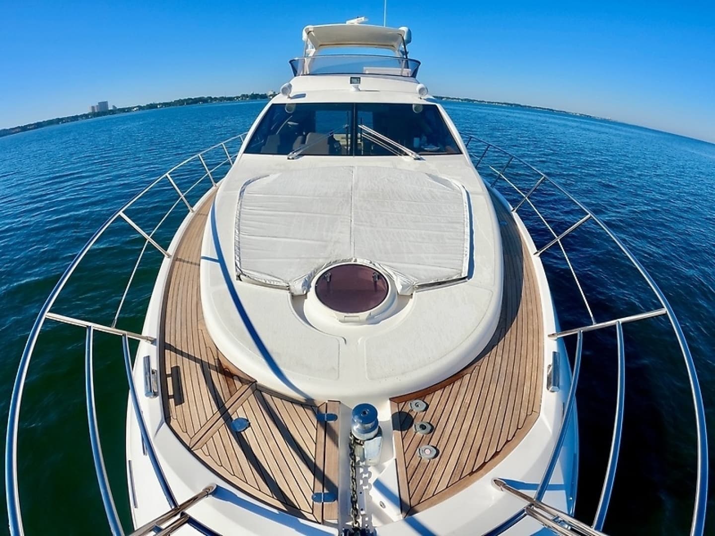 2011 Azimut FlyBridge - Image 11