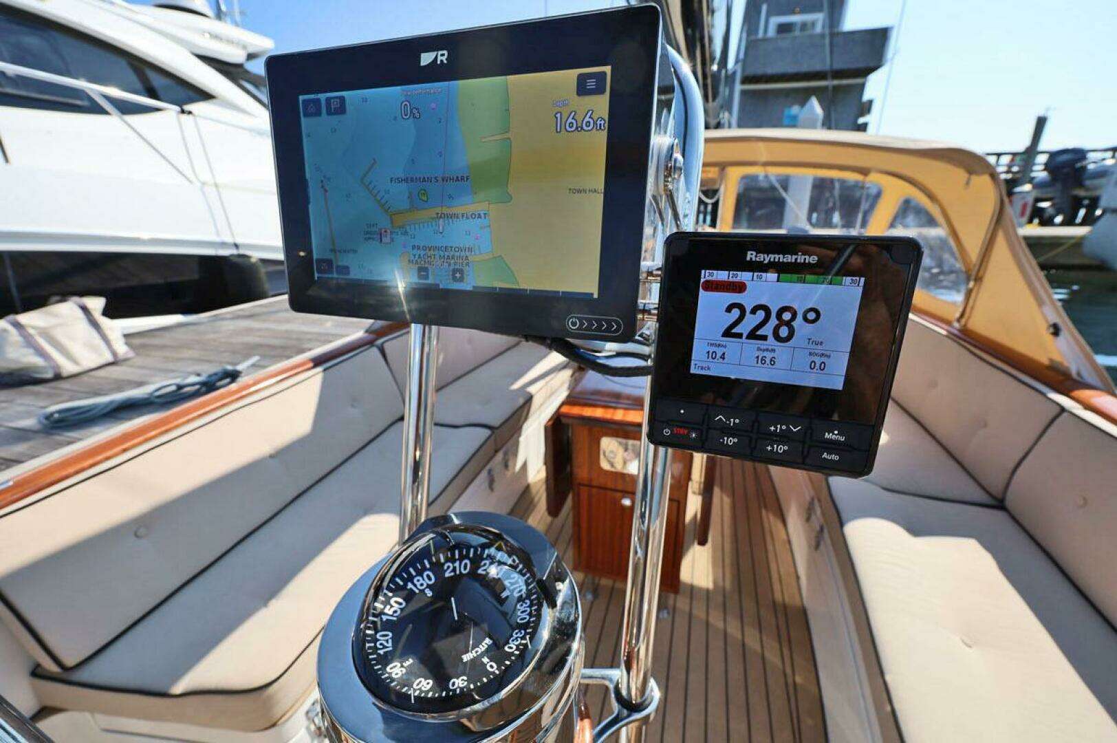 2024 Leonardo Yachts Eagle 44 - Image 14