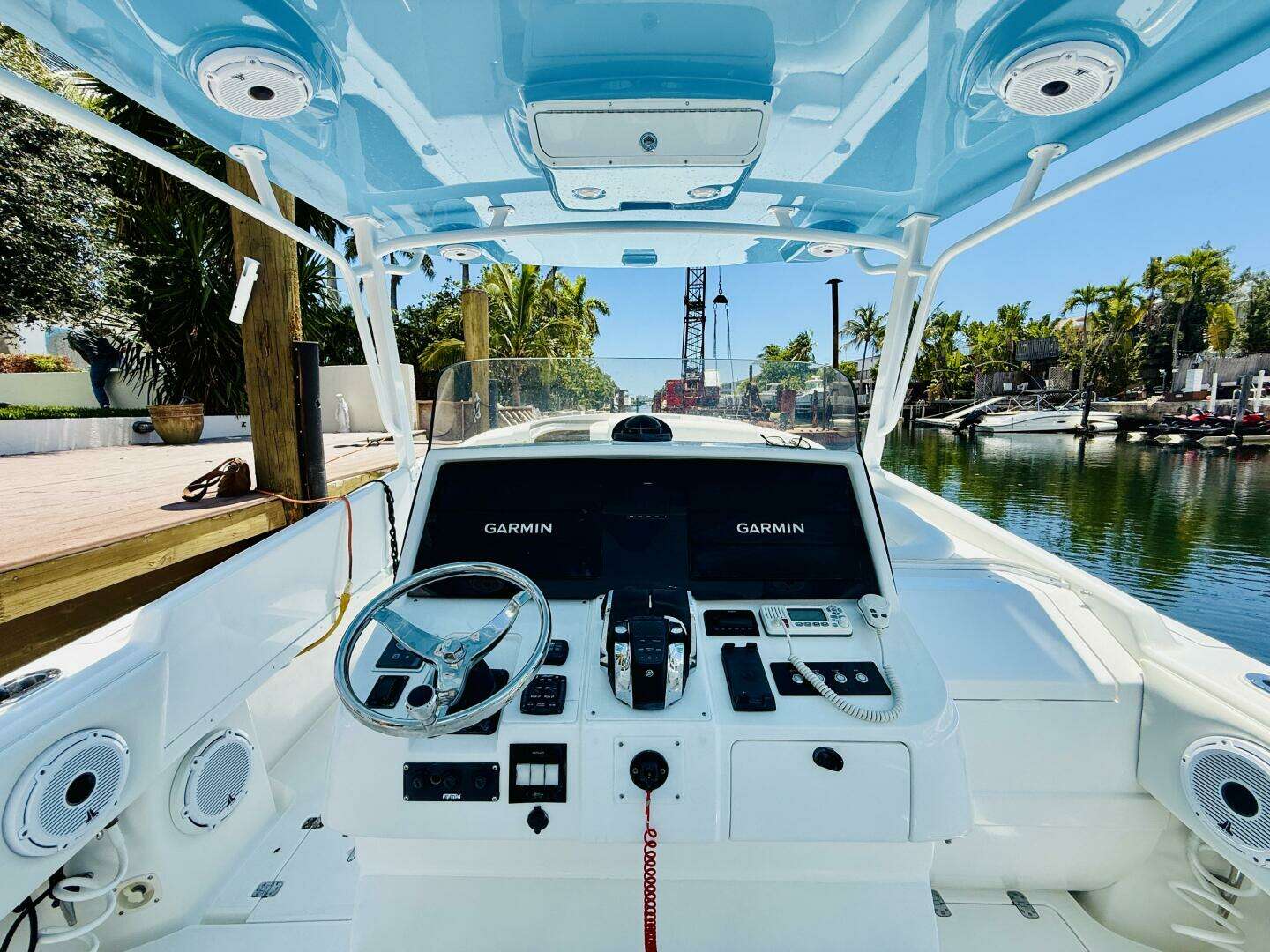 2003 Intrepid 377 - Image 22