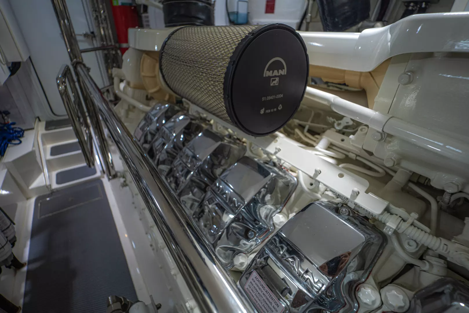 2019 Riviera 68 Sport Motor Yacht - Image 33