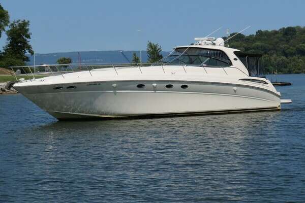 2001 Sea Ray 510 Sundancer - Image 1