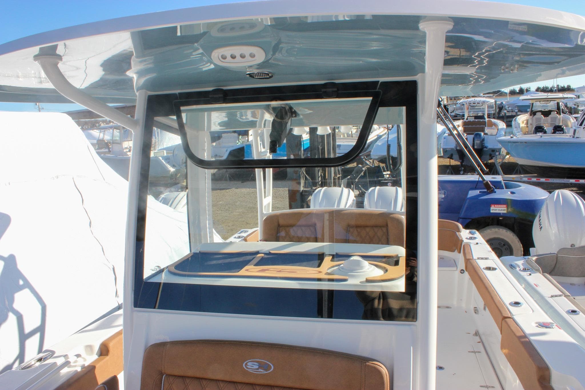 2026 Sea Hunt Ultra 285 SE boat interior with seating and console.