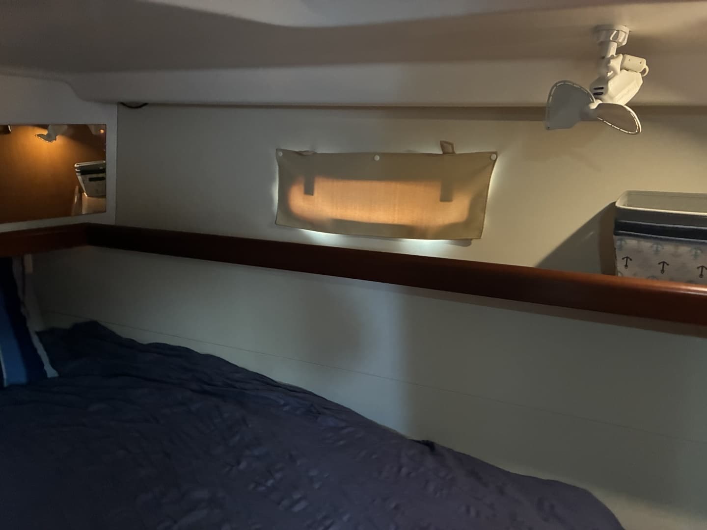 2008 Beneteau Oceanis 43 - Image 23