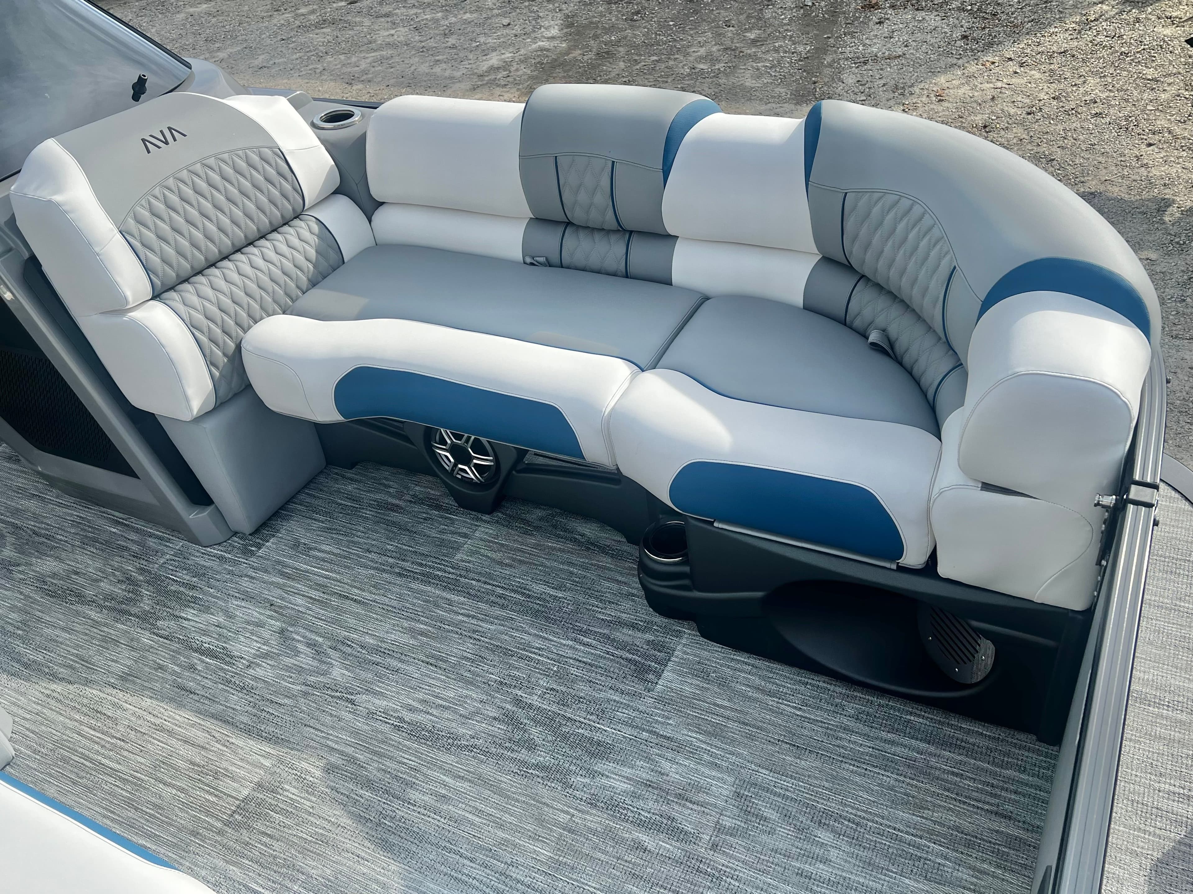 2026 Avalon Catalina 25' Quad Lounge Windshield Triple-Toon - IN STOCK - 10