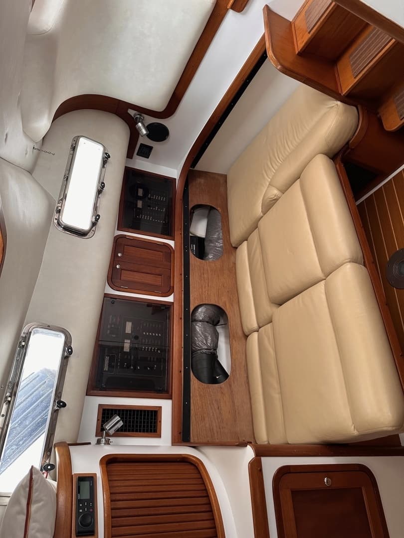 2001 Legacy Yachts Express - Image 60