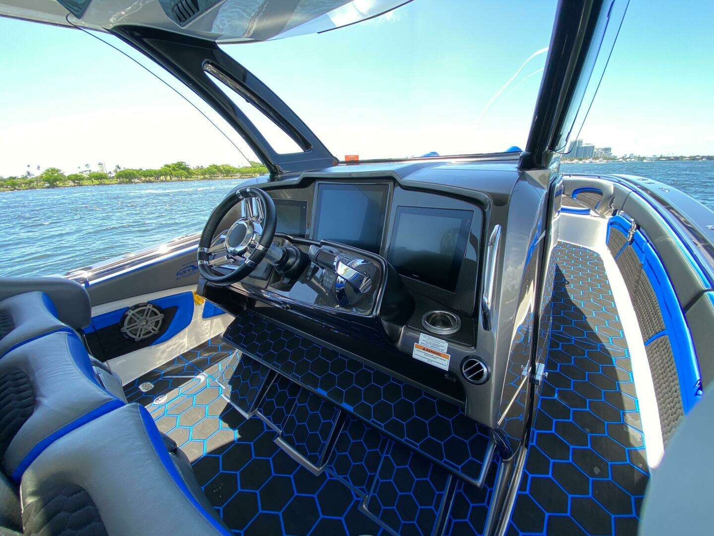 2016 MTI V42 - Image 5