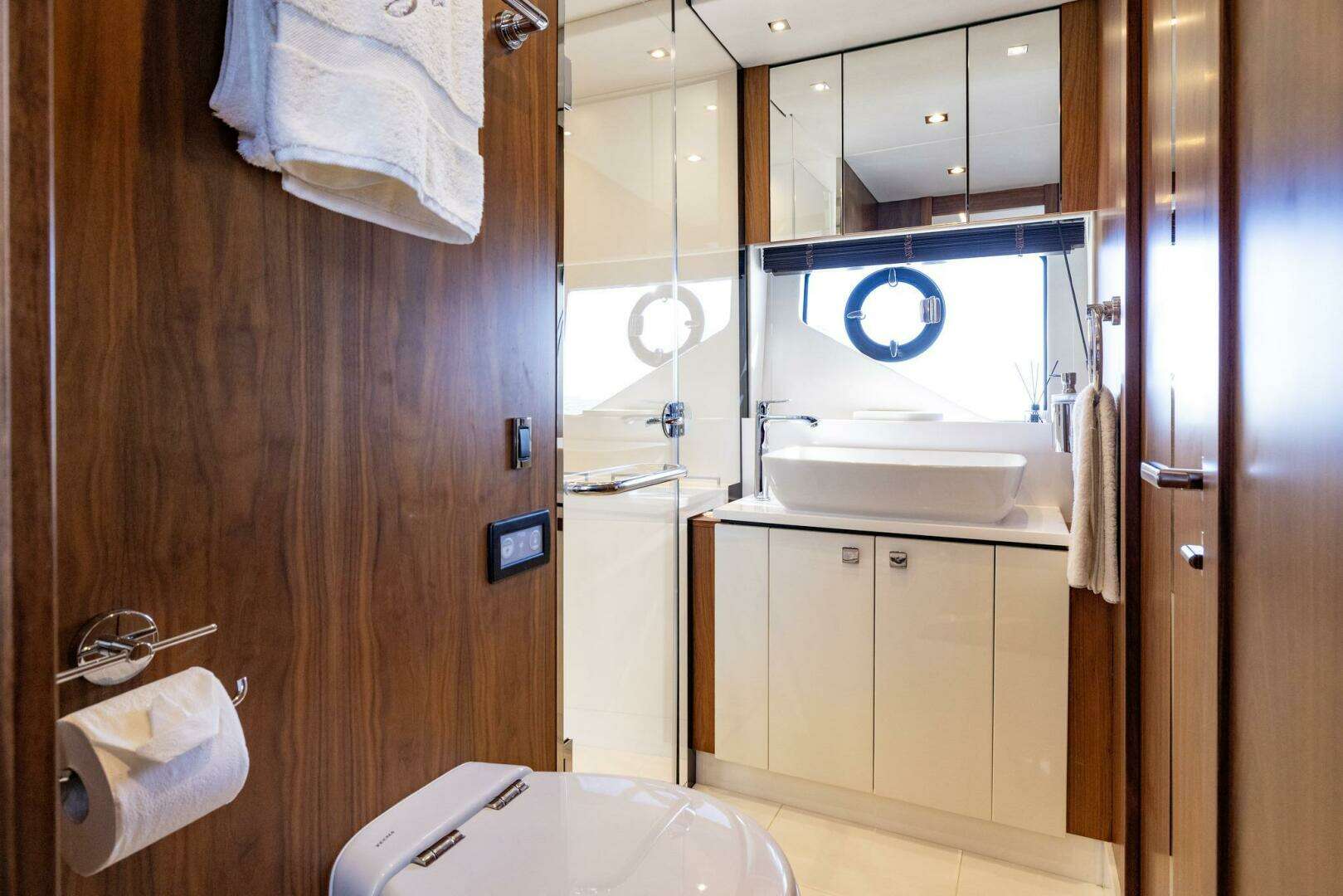 2020 Sunseeker Predator - Image 39