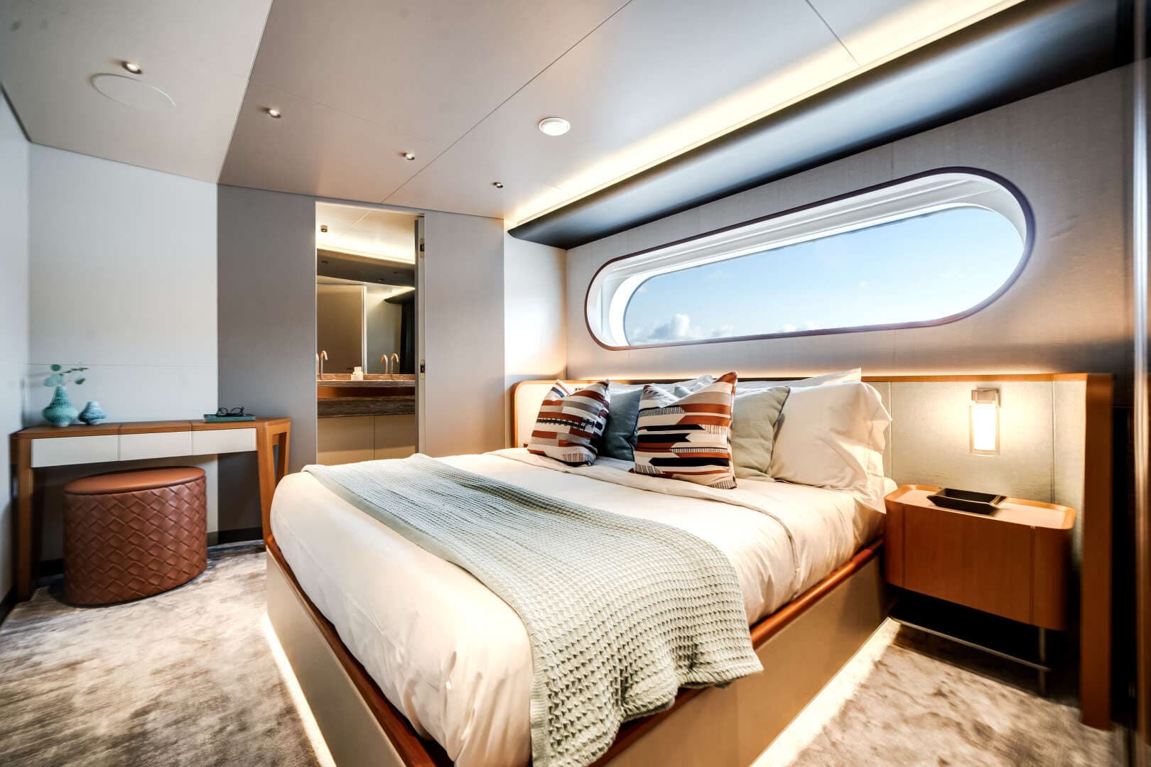 2026 Azimut Magellano 30M - Image 28