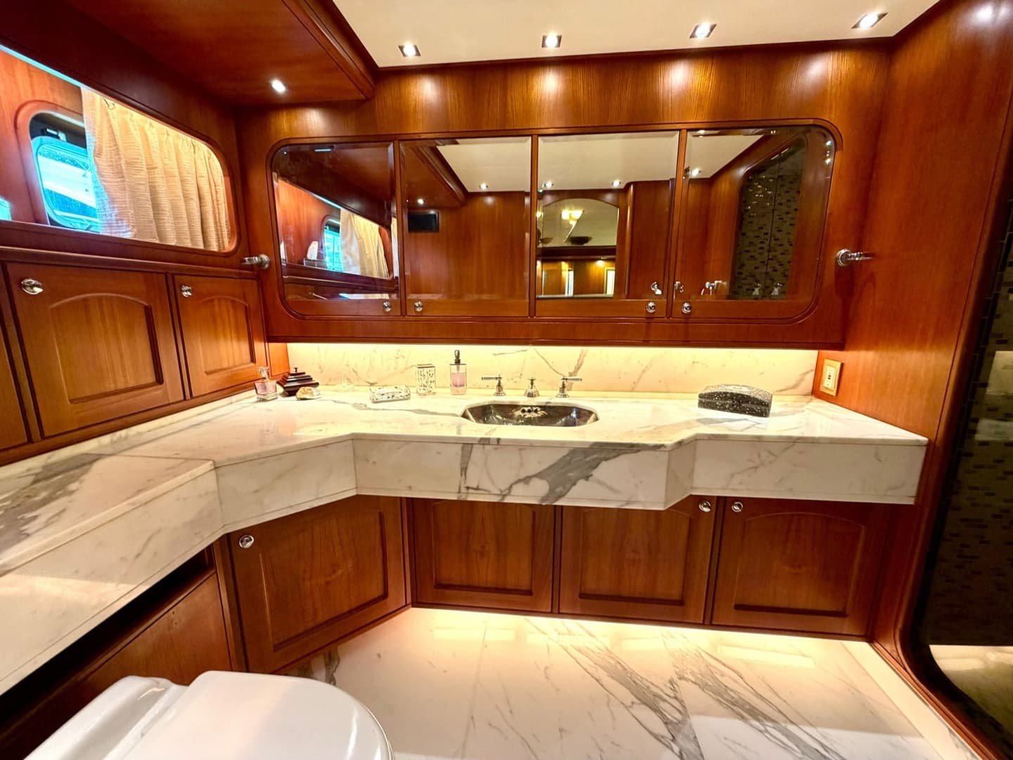 1989 Moonen Long Range Cruiser - Image 23