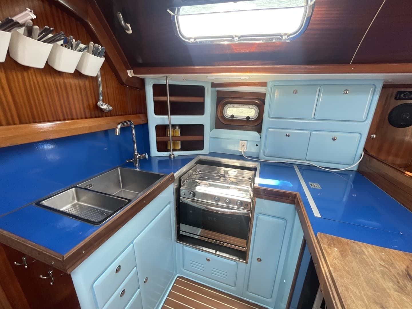 2001 Bavaria 50 - Image 14