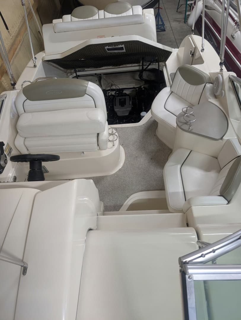 2006 Sea Ray 240 Sundancer - Image 20