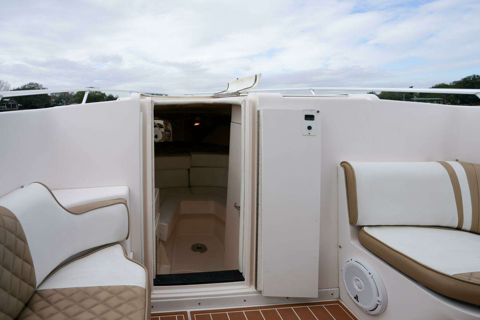 1999 Intrepid — - Image 11