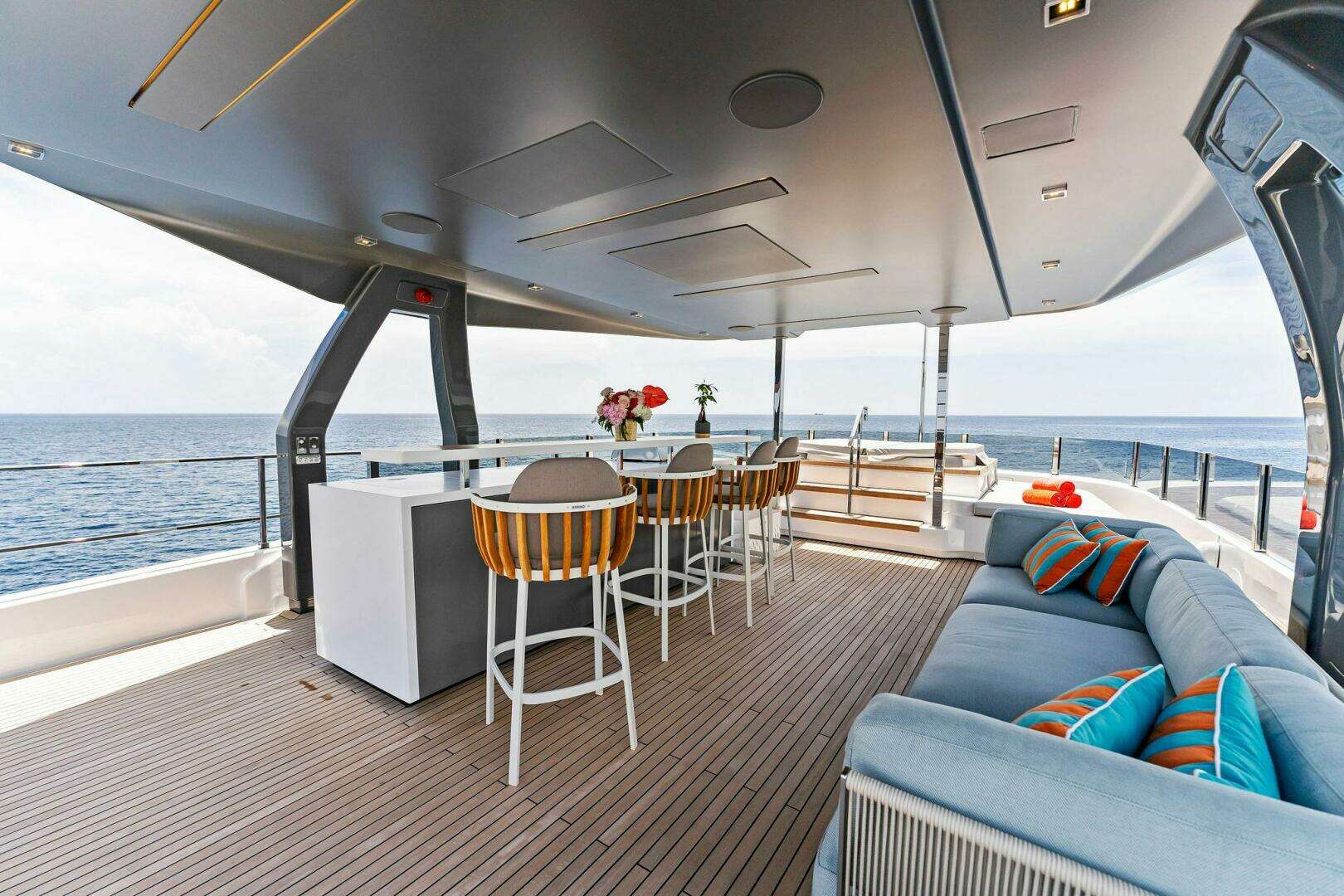 2024 Custom Line Navetta 33 - Image 20