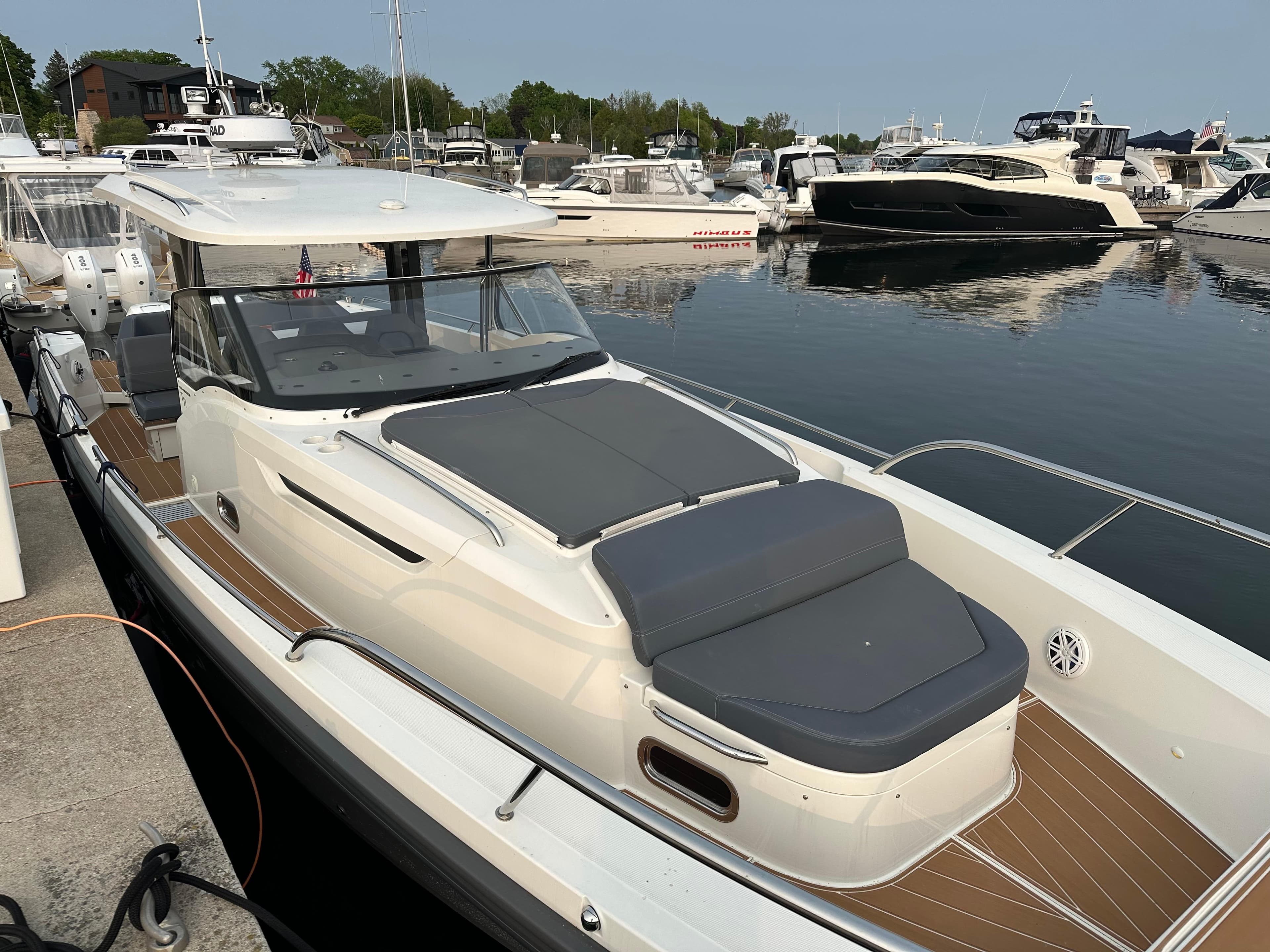 2020 Nimbus Tender 11 - 3