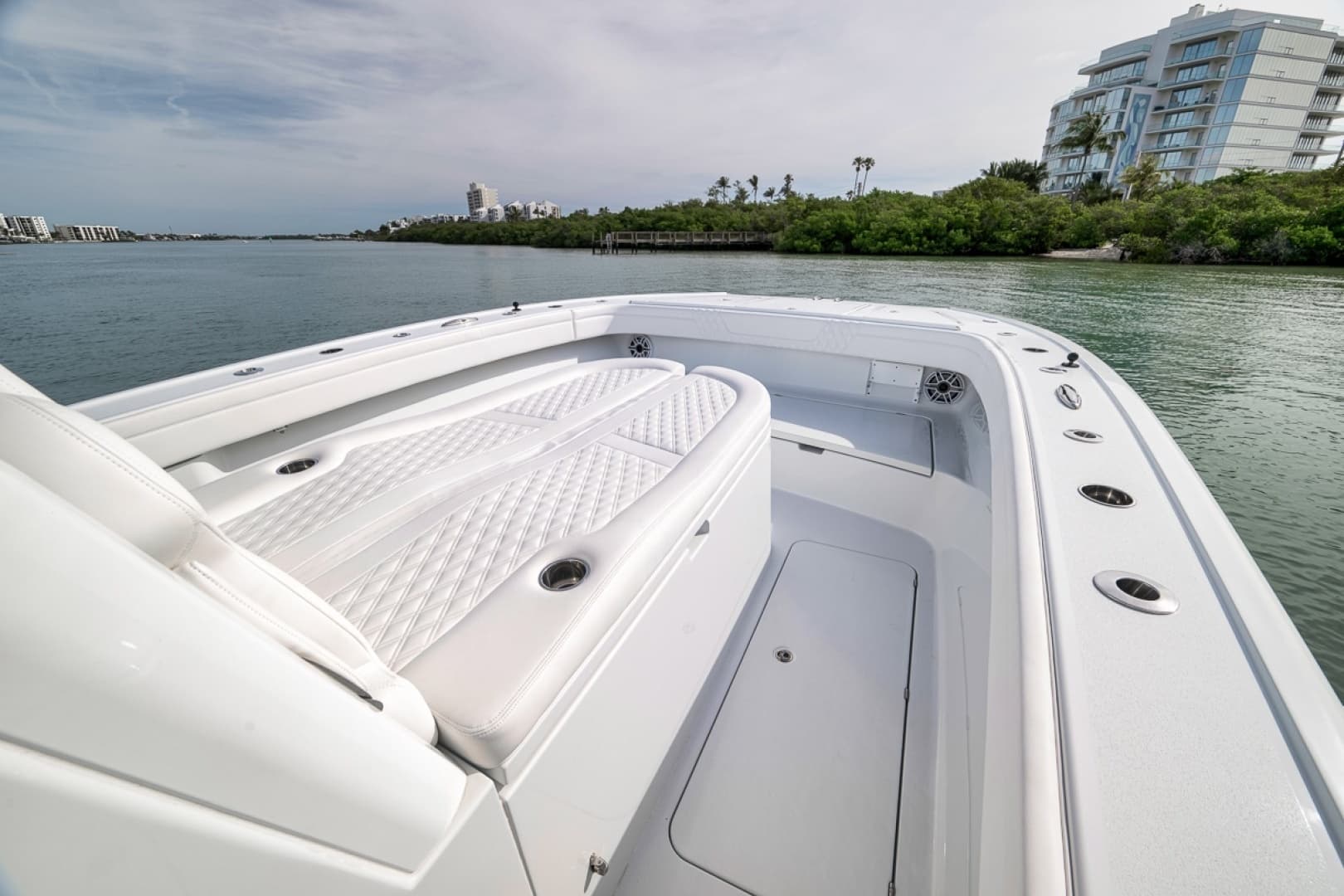 2024 Costa Custom 34 SV - Image 21